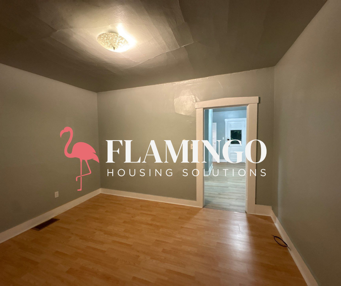 721 Wyoming St - Photo 4 of 12