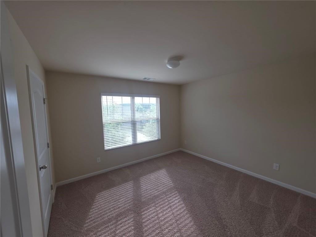 3877 Makeover Ct - Photo 4 of 20
