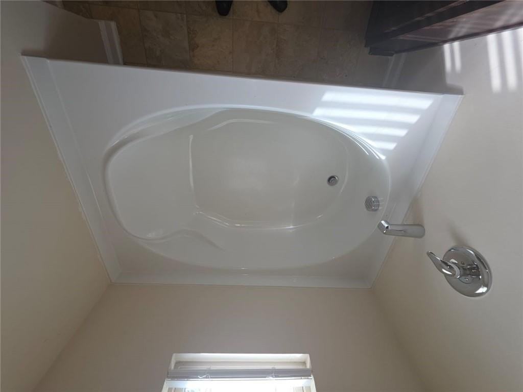 3877 Makeover Ct - Photo 6 of 20