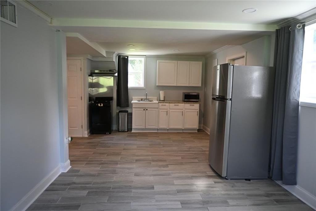 994 Overbrook Cir #1 - Photo 5 of 22