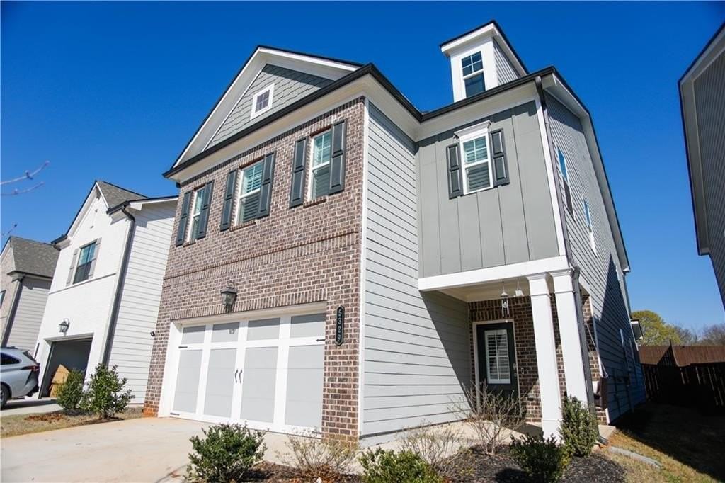 5329 Fox Hill Ln - Photo 3 of 46