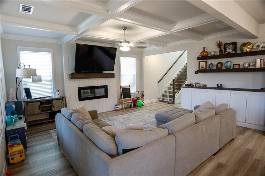 5329 Fox Hill Ln - Photo 4 of 46