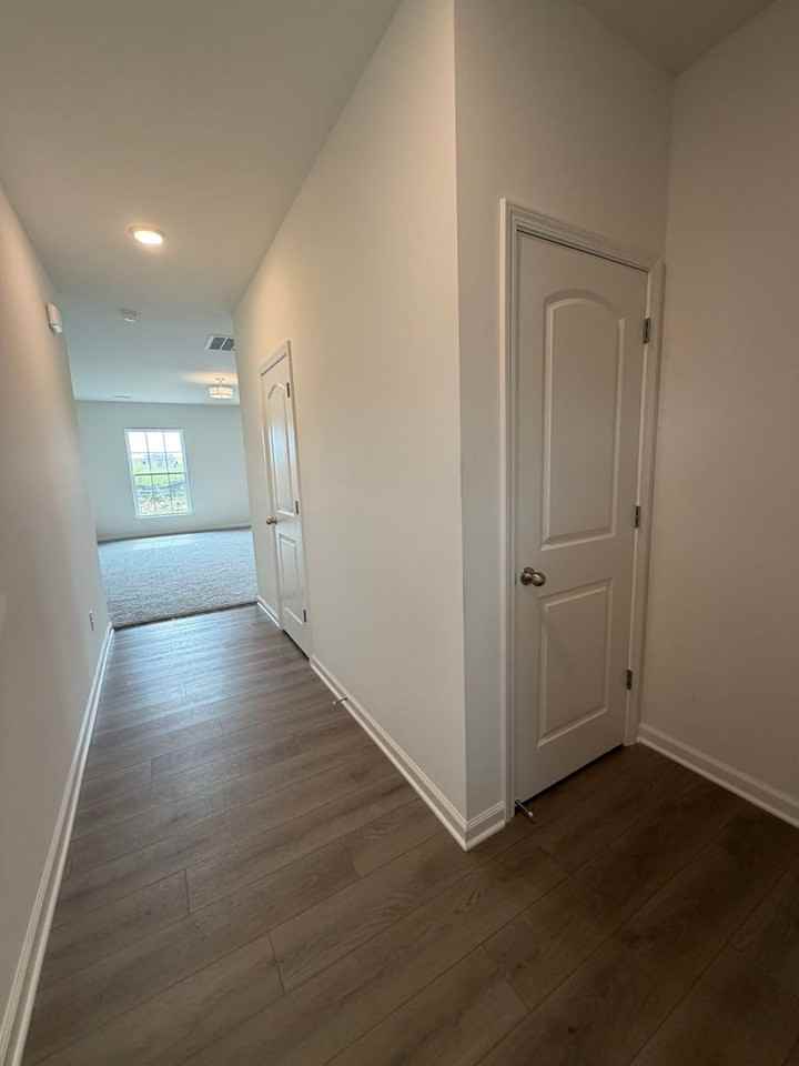 836 Halford Pl - Photo 5 of 25
