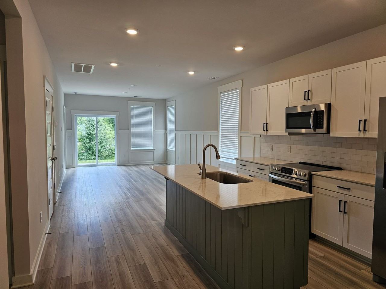645 Birdie Dr - Photo 4 of 20