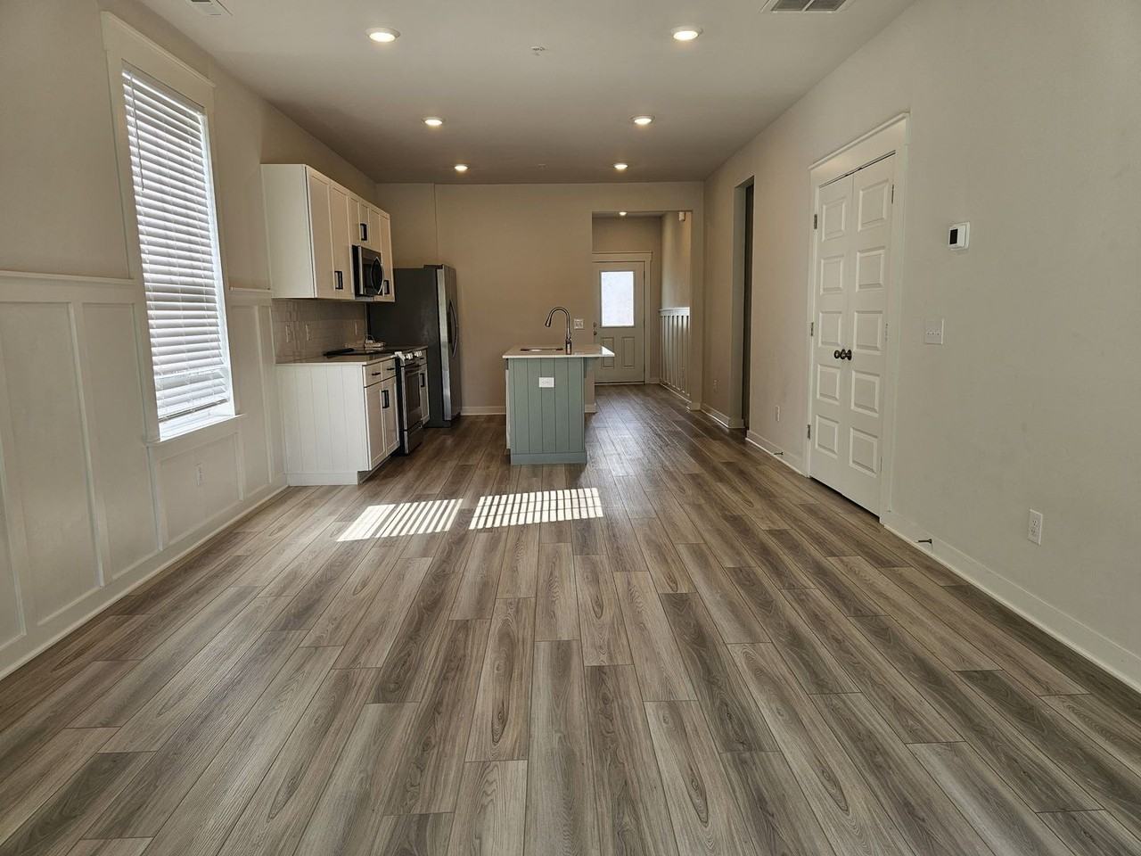 645 Birdie Dr - Photo 5 of 20