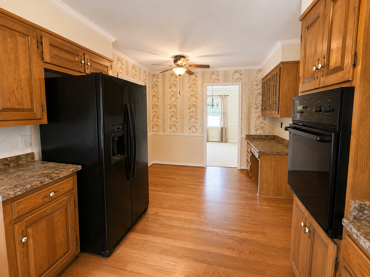 3562 Durham St - Photo 5 of 34