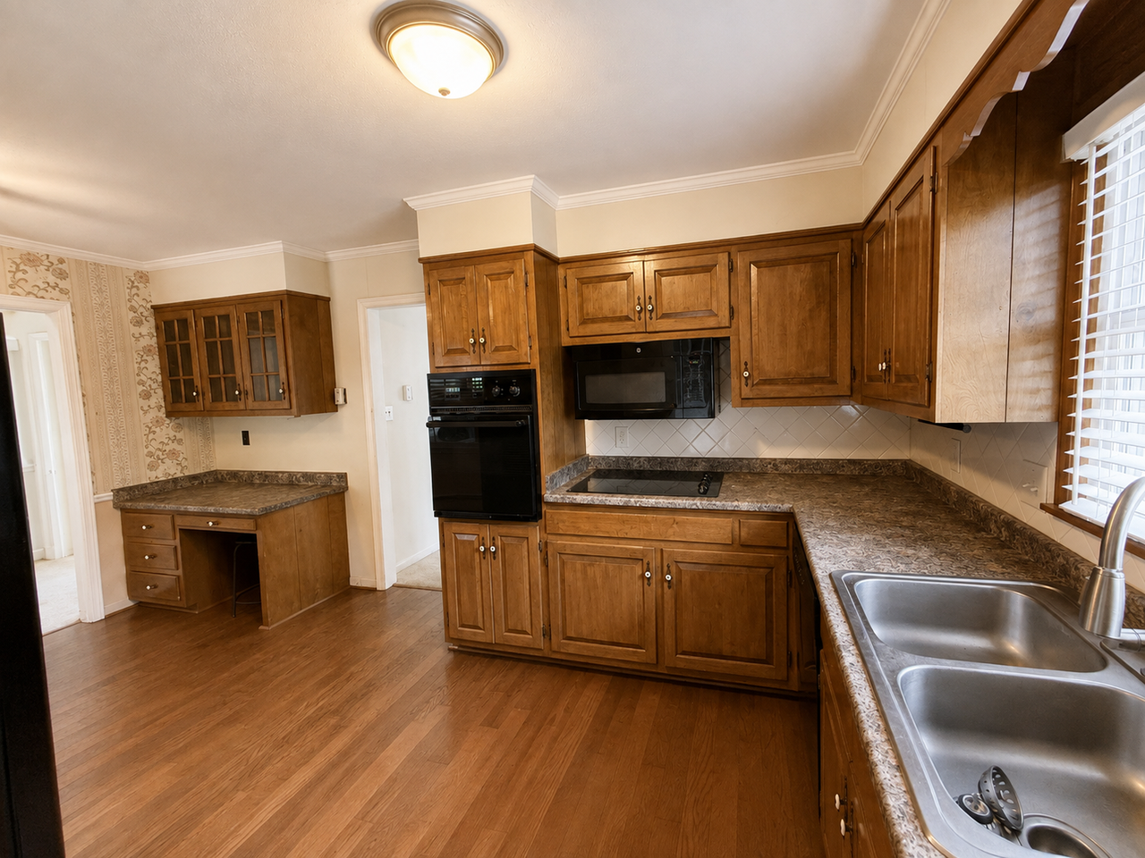 3562 Durham St - Photo 6 of 34