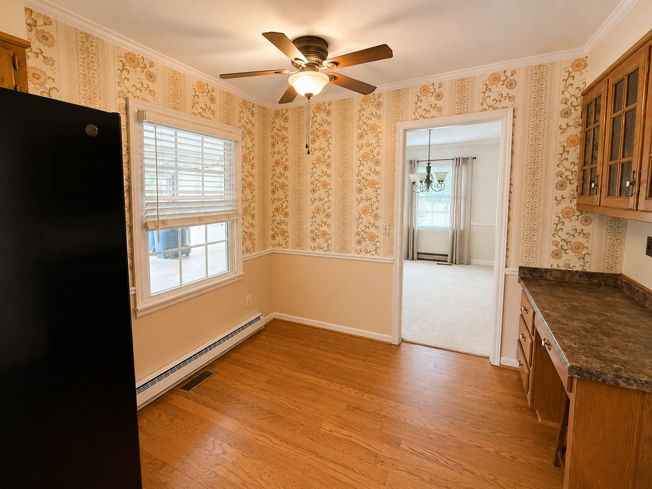 3562 Durham St - Photo 7 of 34