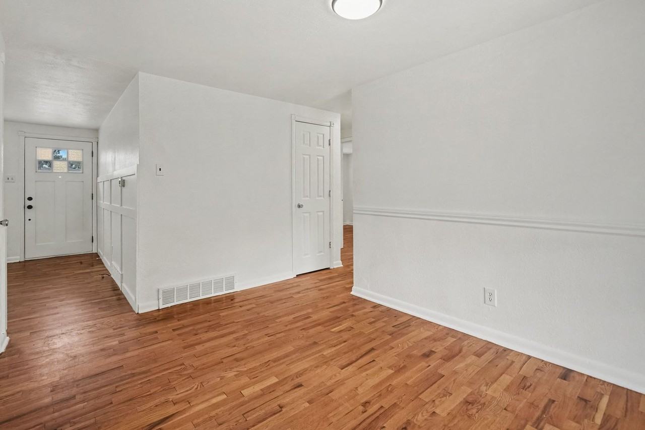 1790 Ulster St - Photo 6 of 33