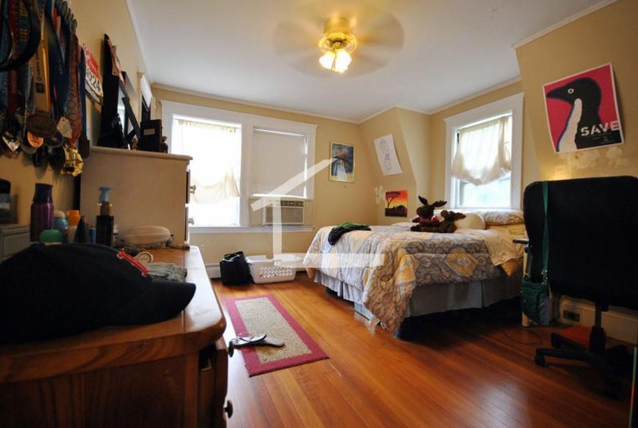 11 Burton St - Photo 7 of 13