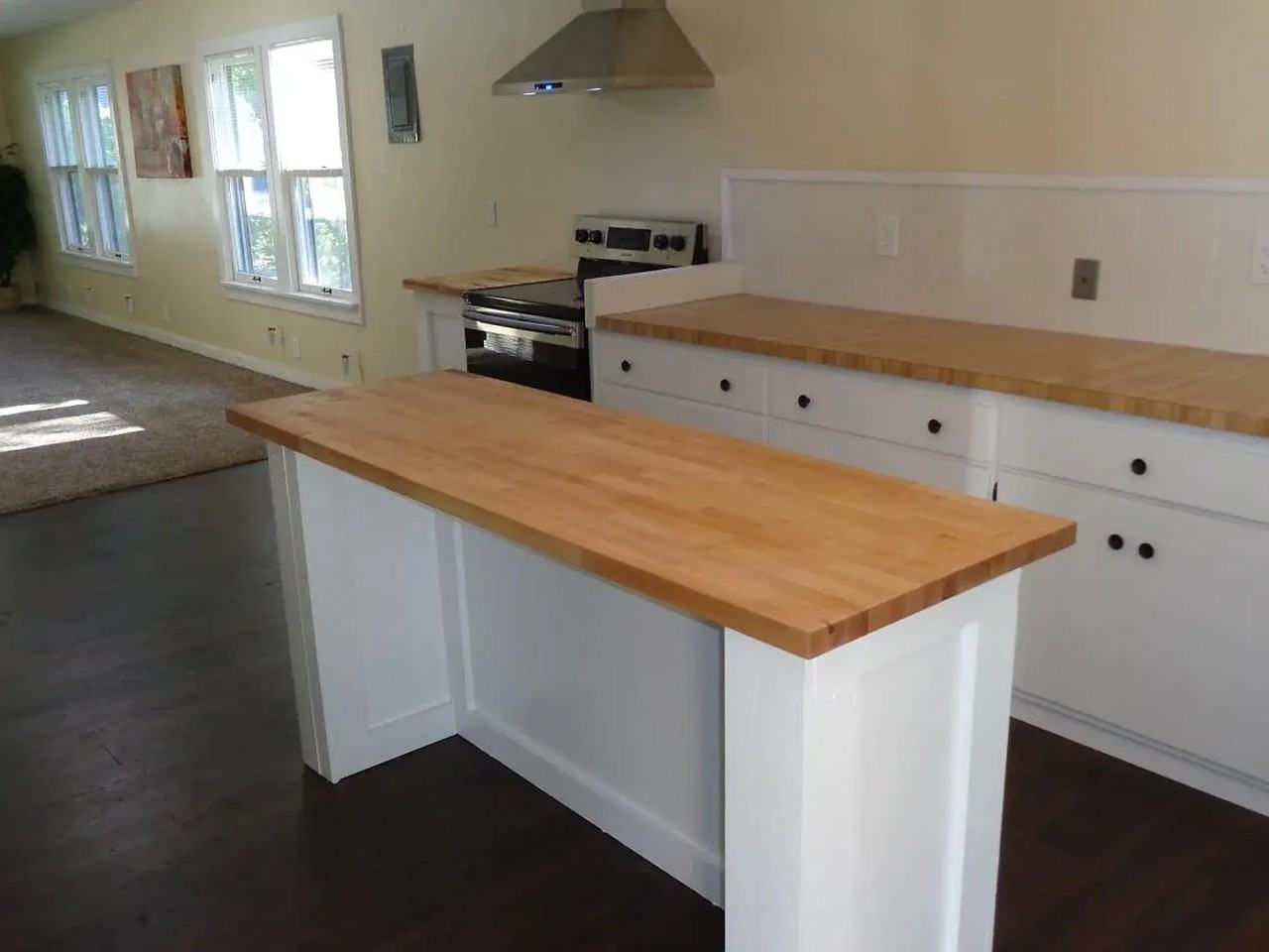718 Walnut St - Photo 6 of 15