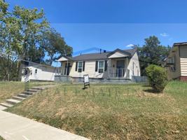 featured image of 1007 Dennison St