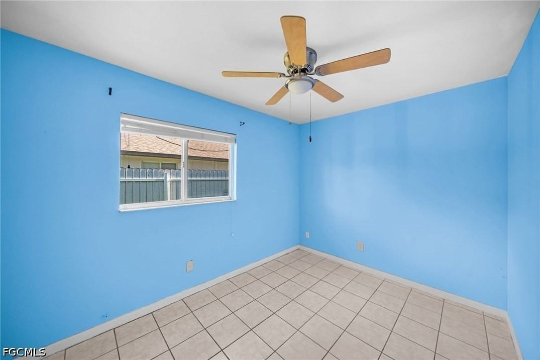 517 Se 23rd Pl - Photo 6 of 16