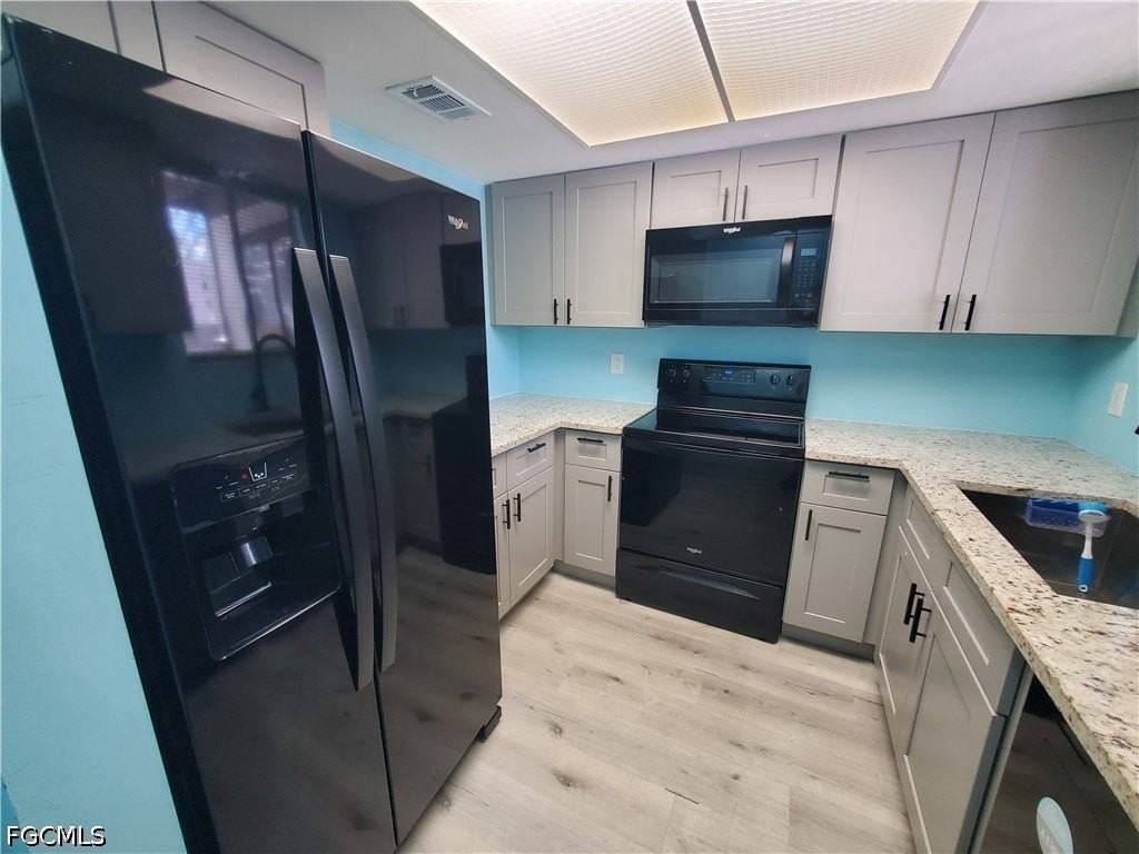 1055 Palm Ave #214 - Photo 7 of 37