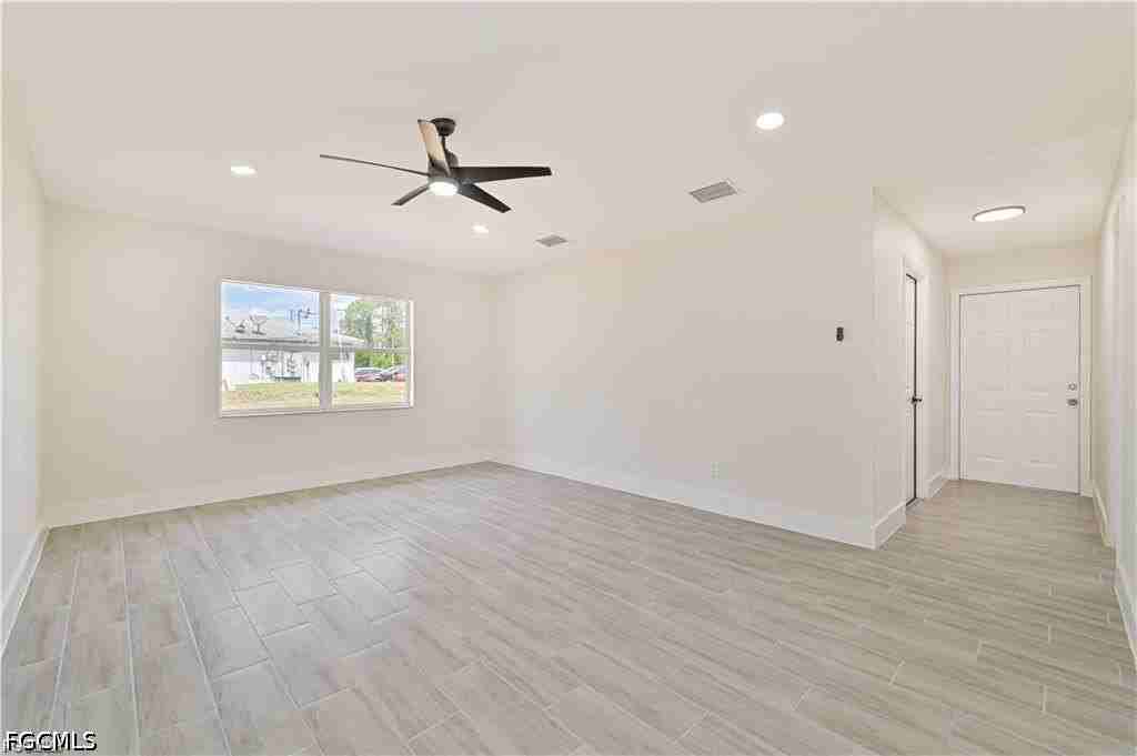 4733 28th St Sw - Photo 2 of 21