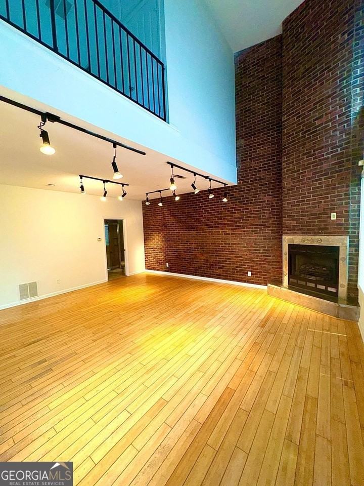 1206 Piedmont Ave Ne #4 - Photo 5 of 26