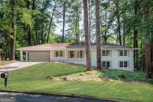featured image of 2397 Sunset Dr Ne