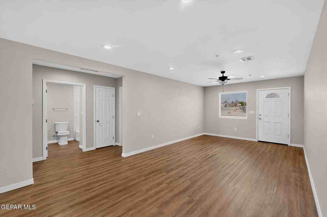 1483 Osullivan Dr #B - Photo 6 of 30