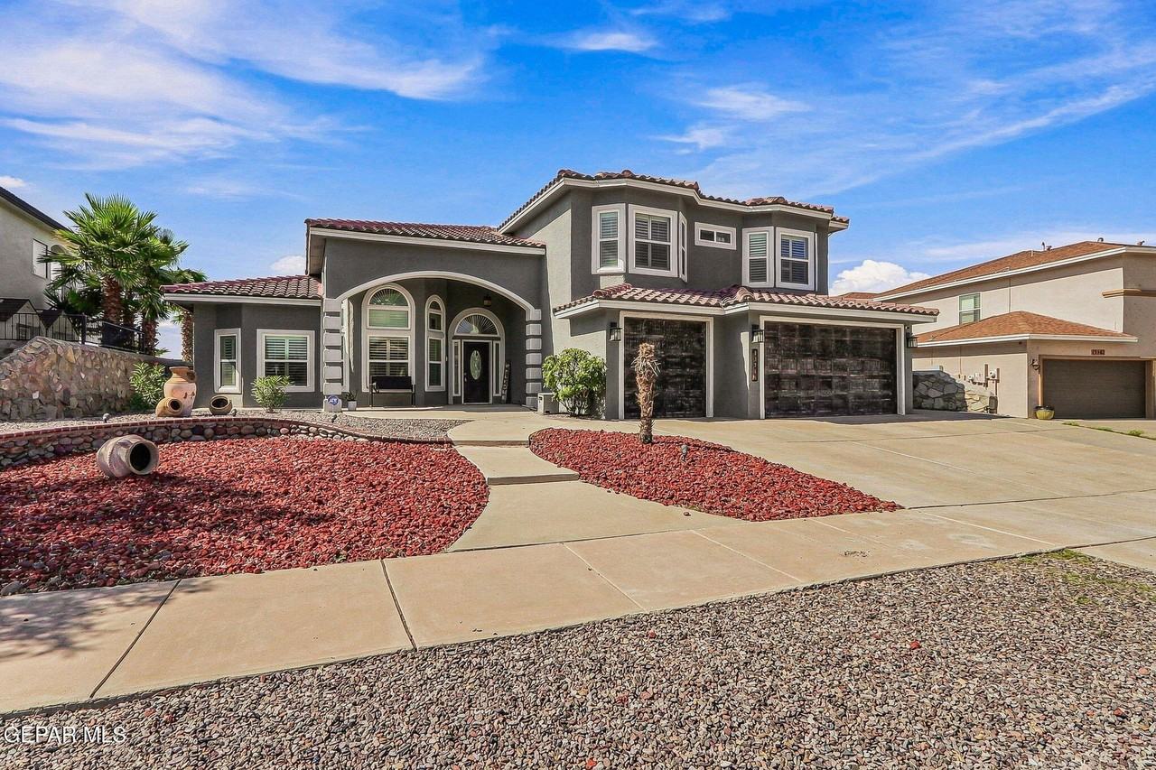 13566 Emerald Coast Ln - Photo 2 of 50
