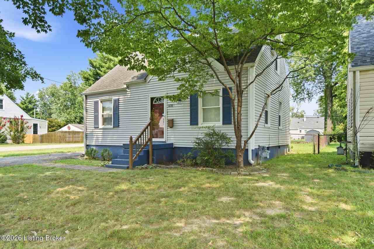 535 Harris Pl - Photo 3 of 44
