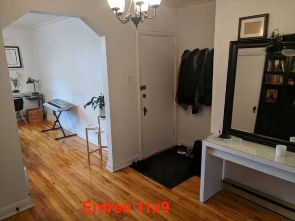 5520 Avenue Avonmore - Photo 2 of 13