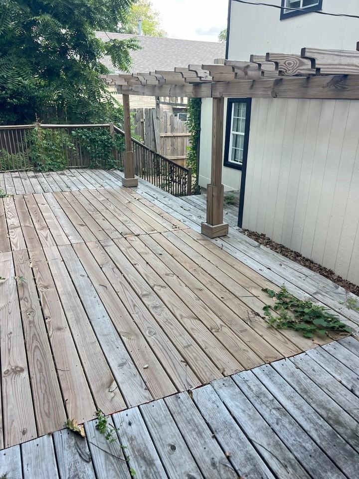 790 S Parkway E #1 - Photo 3 of 12