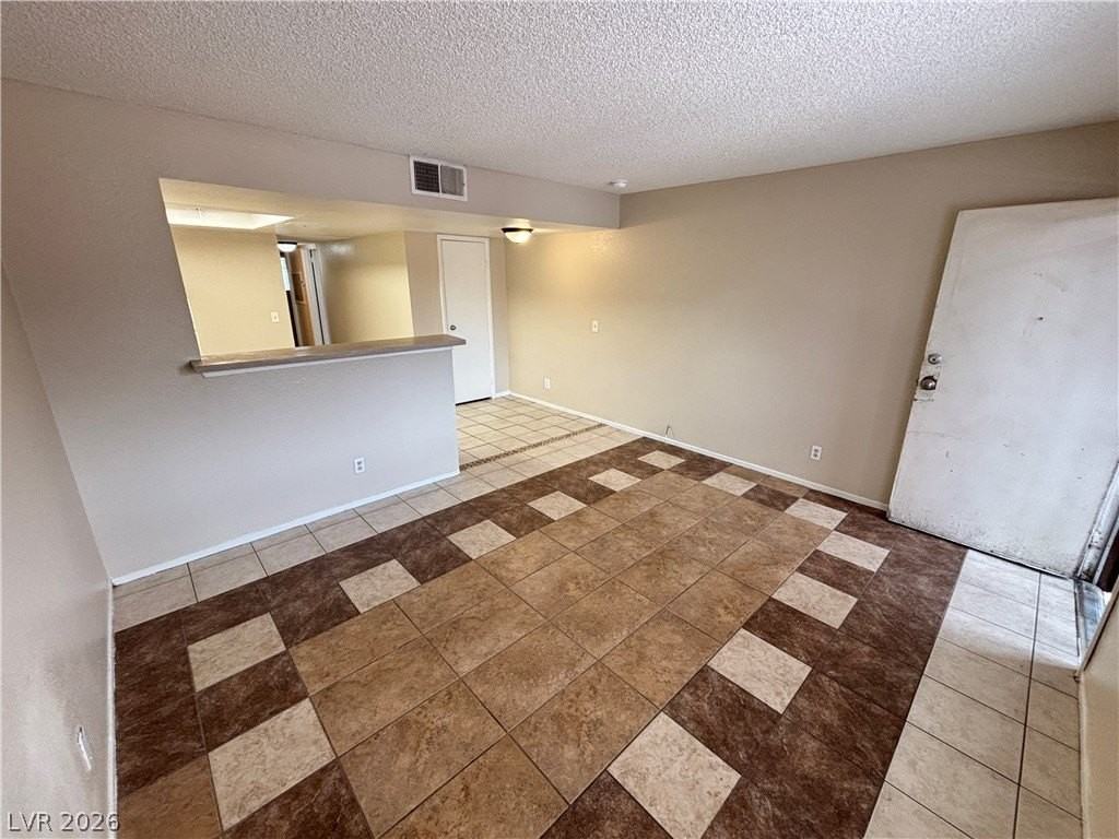 1908 Goodwill St #A - Photo 4 of 22