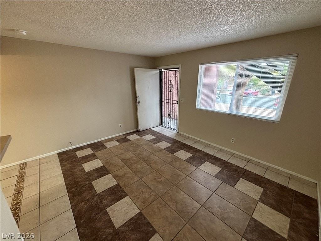 1908 Goodwill St #A - Photo 5 of 22