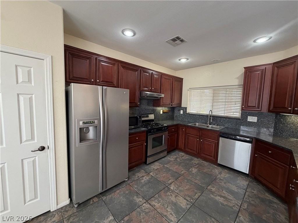 2324 Cockatoo Dr - Photo 5 of 21