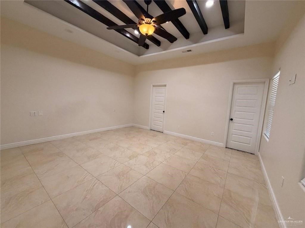 5200 N Huisache Ave - Photo 7 of 15