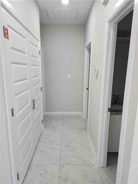 1018 N Woodson Ave #2 - Photo 6 of 11