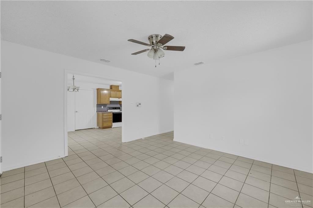 4125 Goldenrod Ave - Photo 3 of 13