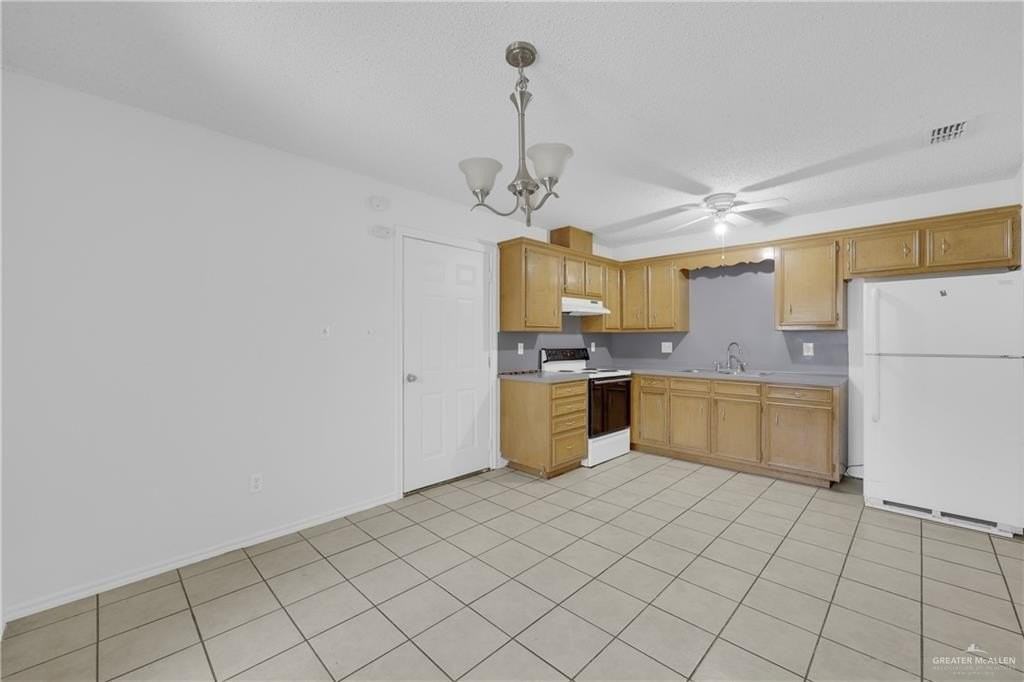 4125 Goldenrod Ave - Photo 4 of 13