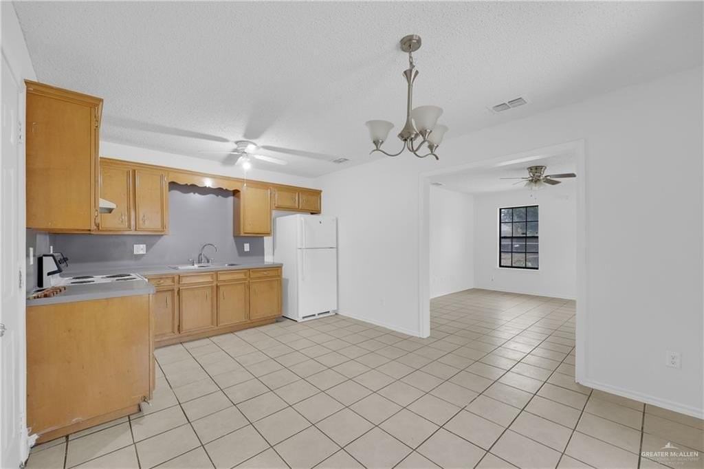 4125 Goldenrod Ave - Photo 5 of 13