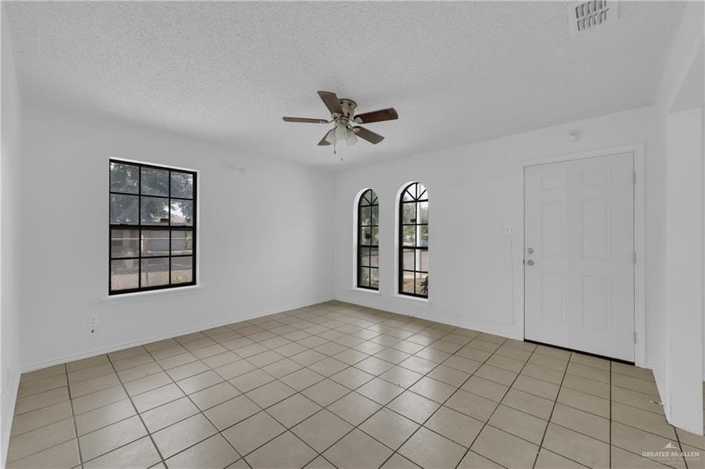 4125 Goldenrod Ave - Photo 6 of 13