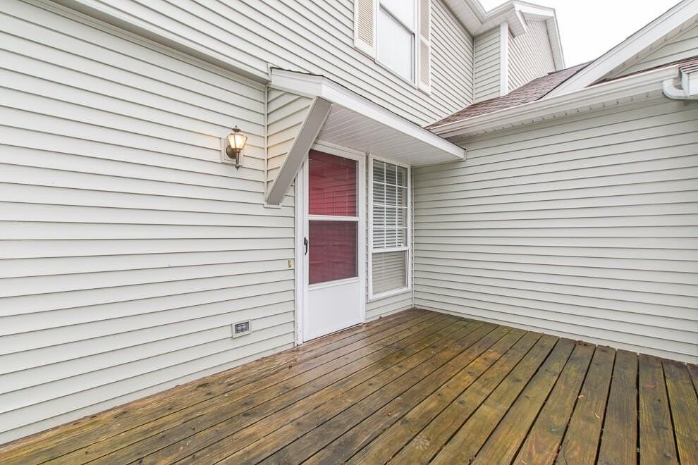 2369 Quail Run Dr - Photo 2 of 22