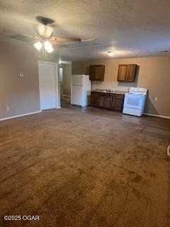 125 E Neosho St #B - Photo 3 of 12