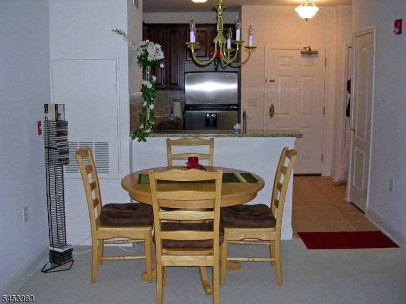 1203 Wharton Ct - Photo 4 of 9