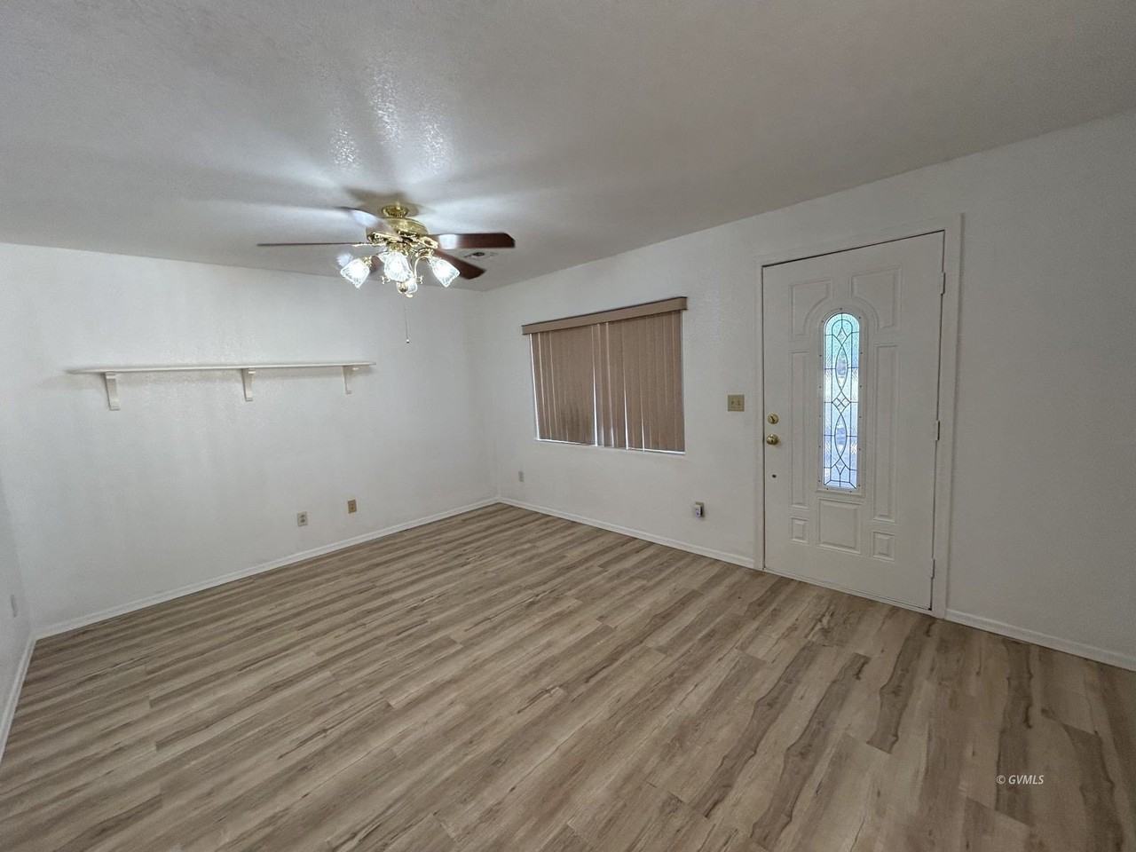 2507 E Us Highway 70 - Photo 4 of 10