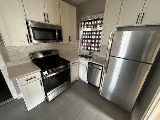 514 Kennedy Blvd #5 - Photo 2 of 8