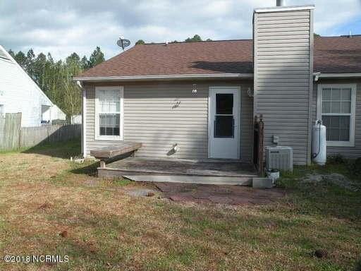 118 Village Ct - Photo 2 of 10