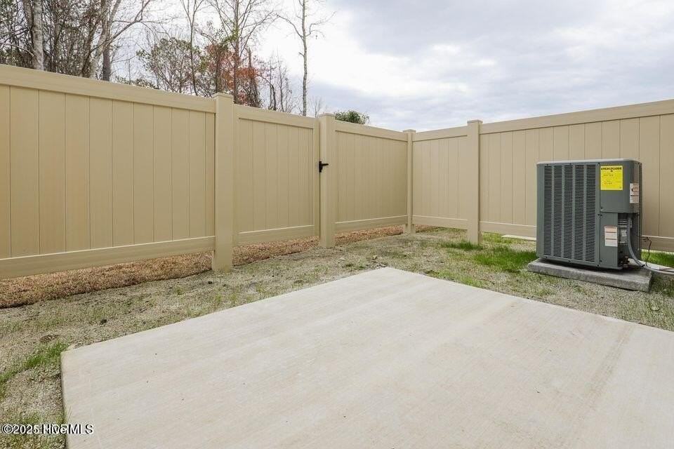 514 Pate Dr - Photo 3 of 24