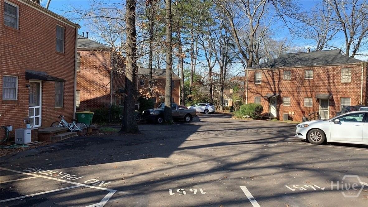 1451 S Milledge Ave - Photo 3 of 15