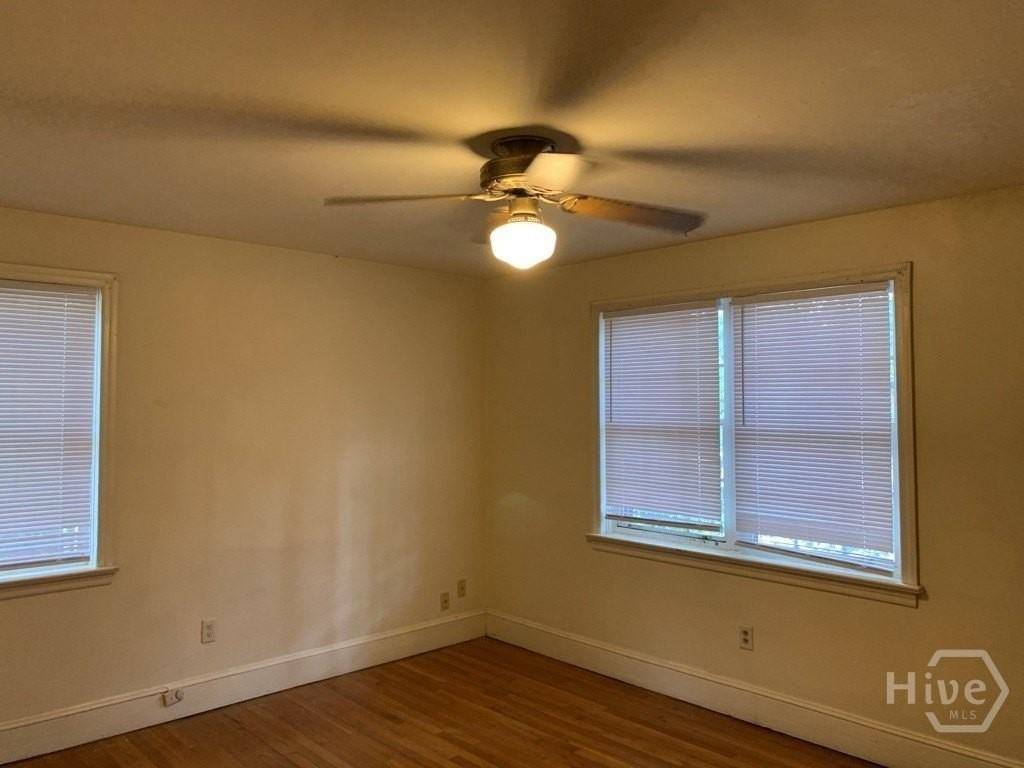 1451 S Milledge Ave - Photo 6 of 15