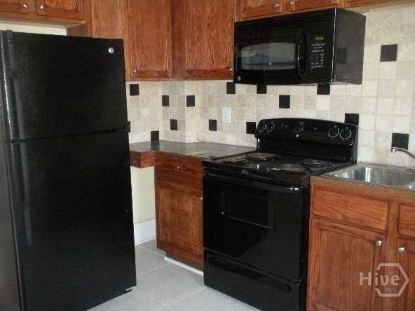 516B E Bolton St - Photo 7 of 9