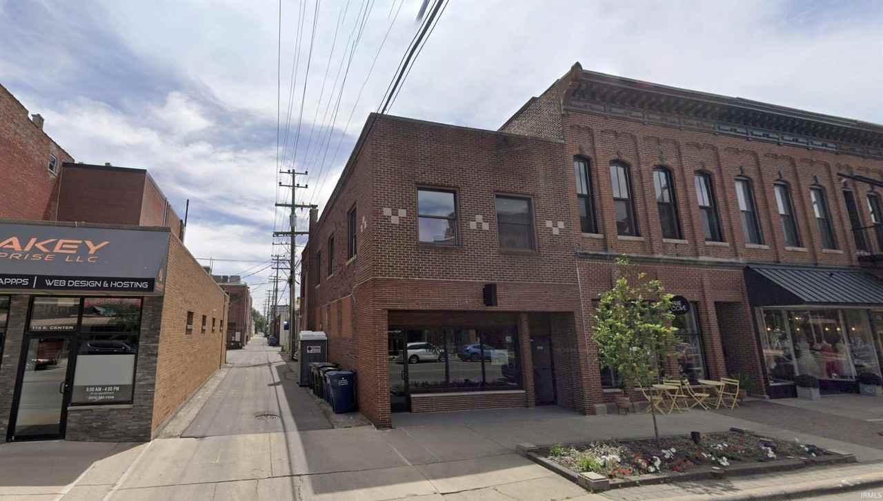 112 E Center St #B - Photo 2 of 10