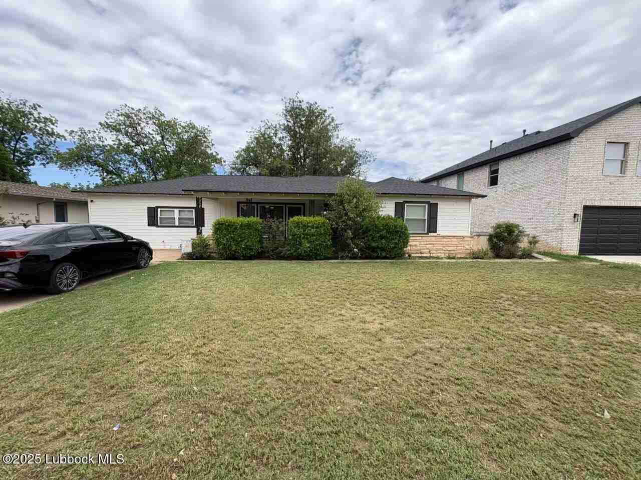 3608 28th St - Photo 2 of 26