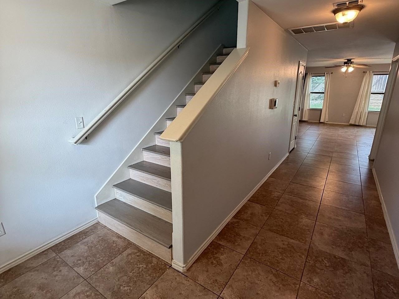 6118 Fraile Dr - Photo 5 of 23