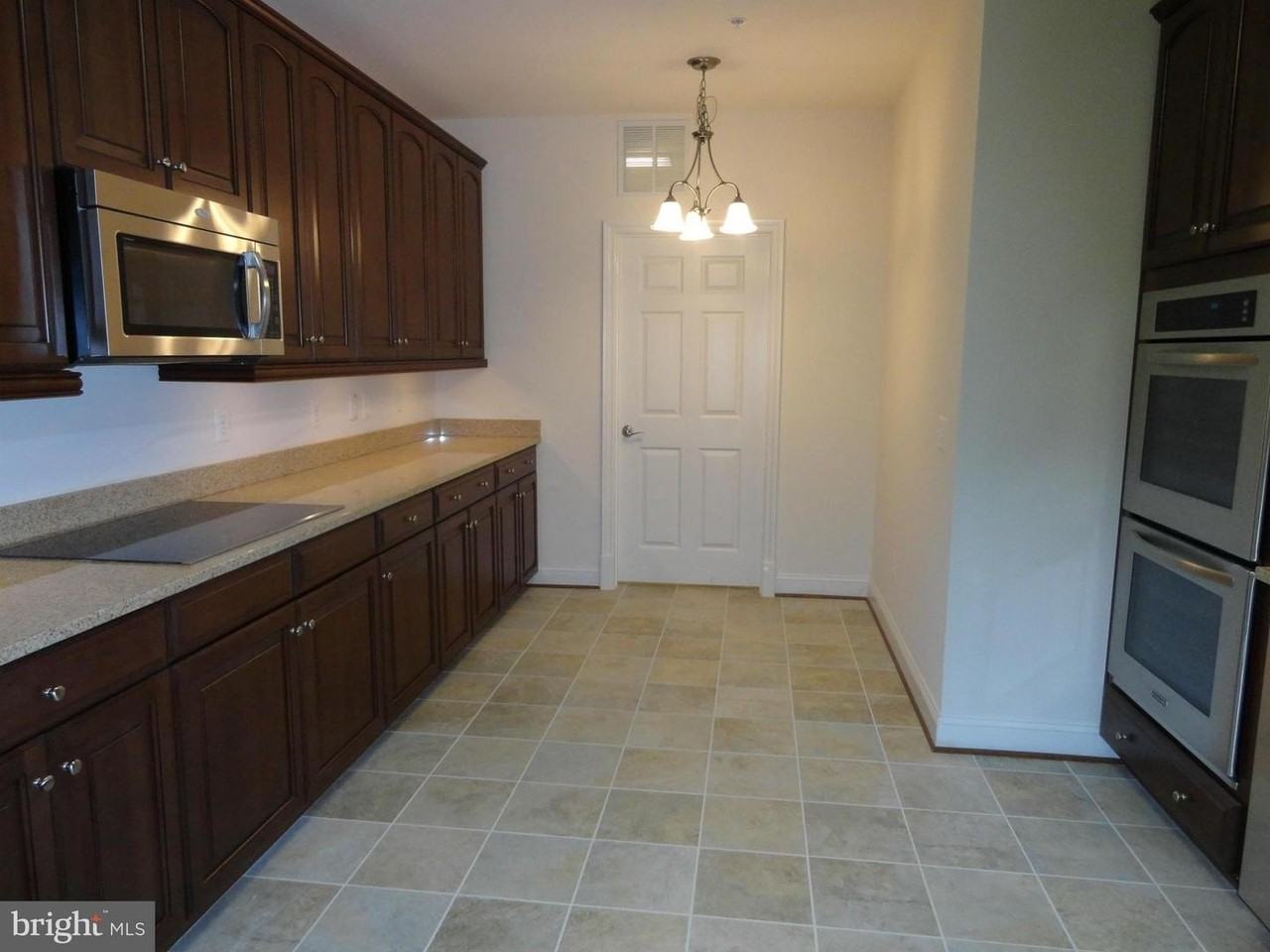 3100 Stone Cliff Dr - Photo 6 of 24