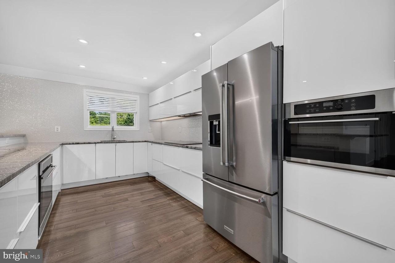 1604 Martha Ter - Photo 7 of 23
